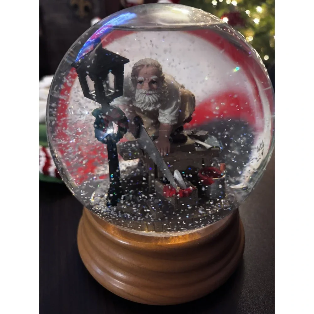 Vintage Breckenridge‎ Holidays Snow Globe Santa at Work Lighted~Musical Taiwan
